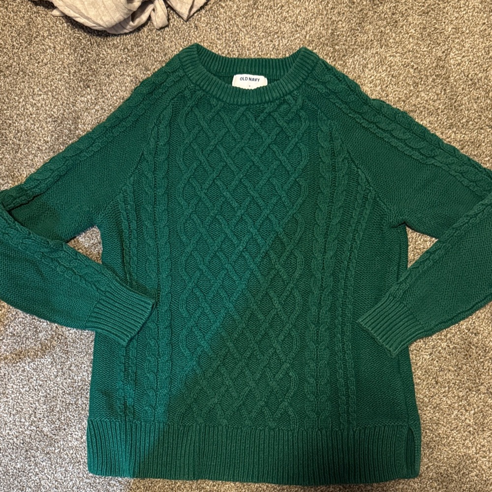 Old Navy Women's Emerald Cable Knit Sweater